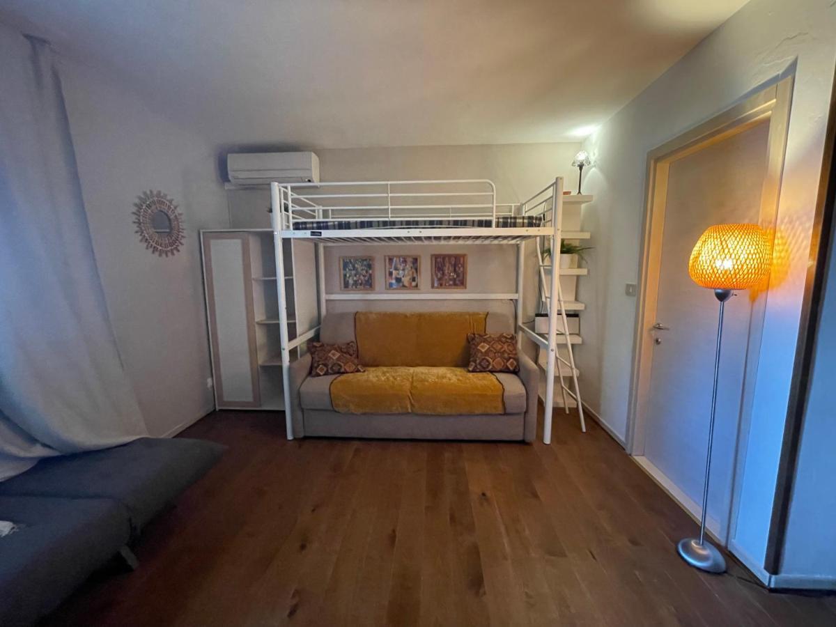 Loft Elegans Apartman Lignano Sabbiadoro Kültér fotó